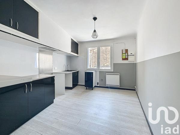 Maison à vendre 4 pièces 78 m² Corneilhan