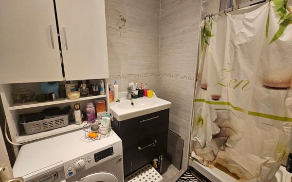 Appartement à vendre    4 pièces • 65,32 m2 Aubergenville