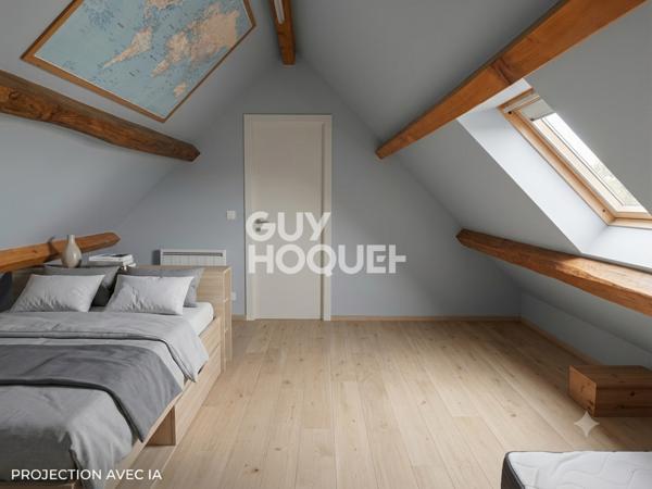 4 CHAMBRES, DÉPENDANCE ET GARAGE DOUBLE