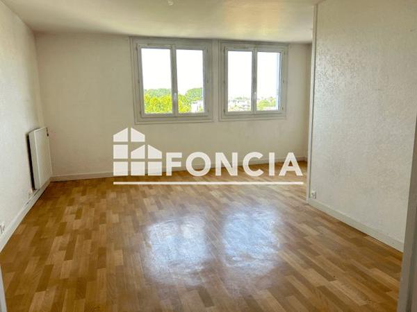 Location Appartement 2 pièces 49.1 m² - 76-78 RUE ANDRE COQUILLET Montargis 45200