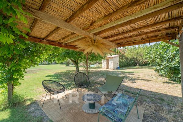 Mas ancien entièrement rénovée de 350m2 - Châteaurenard (Alpilles)