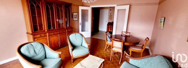 Appartement 5 pièces de 92 m² à Chambéry (73000)