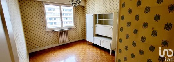Appartement 5 pièces de 92 m² à Chambéry (73000)