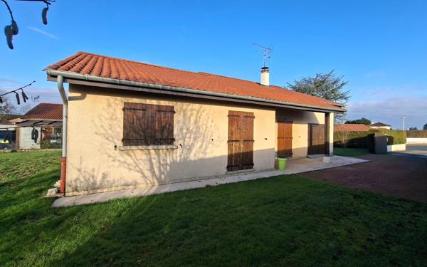 Maison à vendre    5 pièces • 105 m2 Péronnas