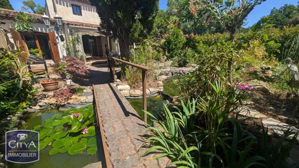Maison à vendre 4 pièces 126m² Mandelieu-la-Napoule (06210)