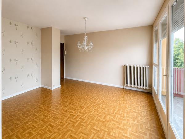 T1 bis avec balcon, parking et cellier – Libre de toute occupation - Montauban (82000)