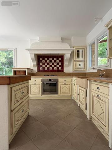 Maison à vendre à Virieu-le-Grand dans l'Ain (01510), ref : 13890/135