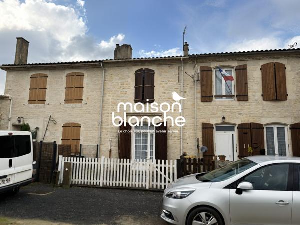 Jolie petite maison à Surgères