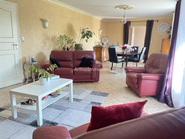 Vente Maison 5 pièces 119 m2 à Nueil-les-Aubiers