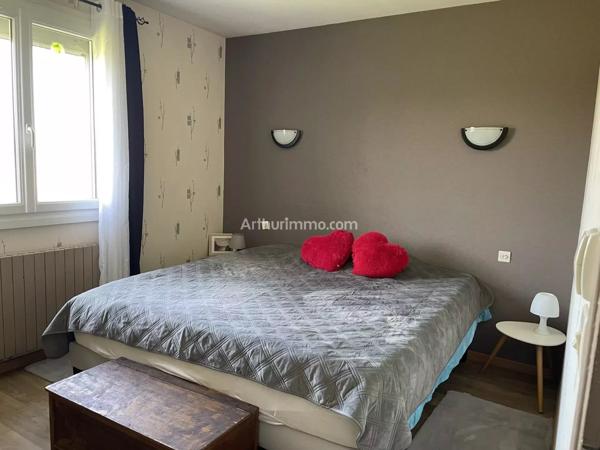 Vente Maison 5 pièces 119 m2 à Nueil-les-Aubiers