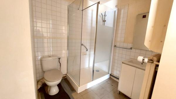 Appartement t2 limite clermont-chalmalières