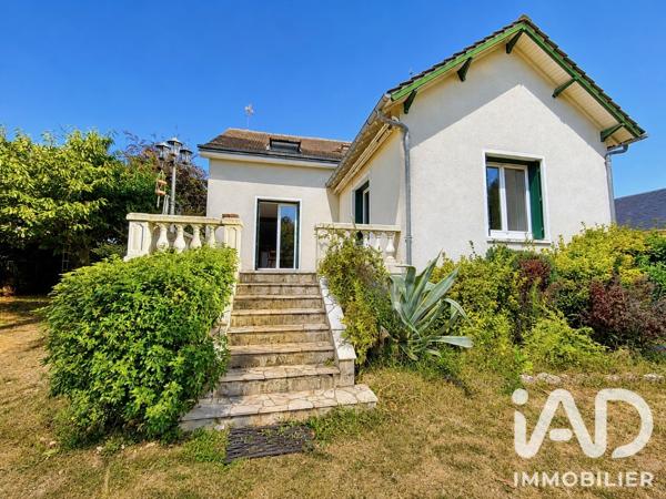 Location maison 7 pièces 175 m² Meung-sur-Loire