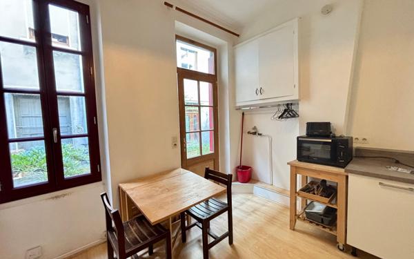 Appartement à louer    1 pièce • 16,33 m2 Lyon 6