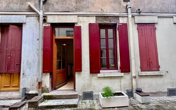 Appartement à louer    1 pièce • 16,33 m2 Lyon 6