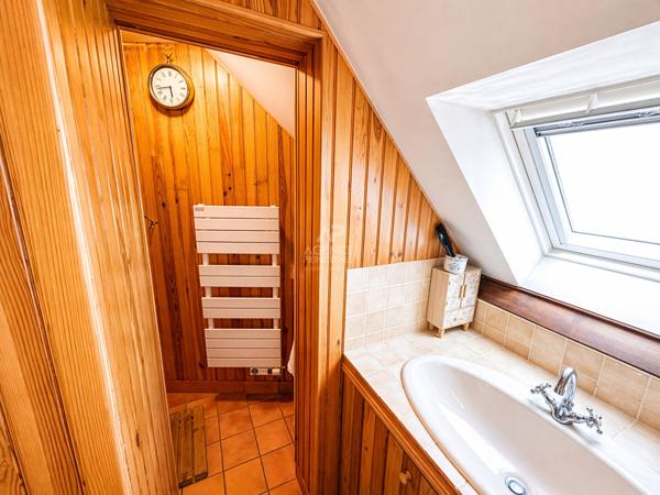 Maison Verneuilsur Seine 6 pièce(s) 180 m2 €555 000 ** - Référence 1762