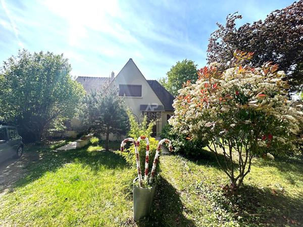 Maison Verneuilsur Seine 6 pièce(s) 180 m2 €555 000 ** - Référence 1762