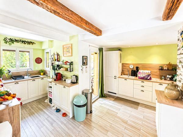 Maison Verneuilsur Seine 6 pièce(s) 180 m2 €555 000 ** - Référence 1762