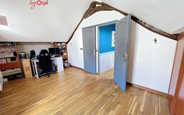 Appartement à vendre    3 pièces • 83,10 m2 Juziers
