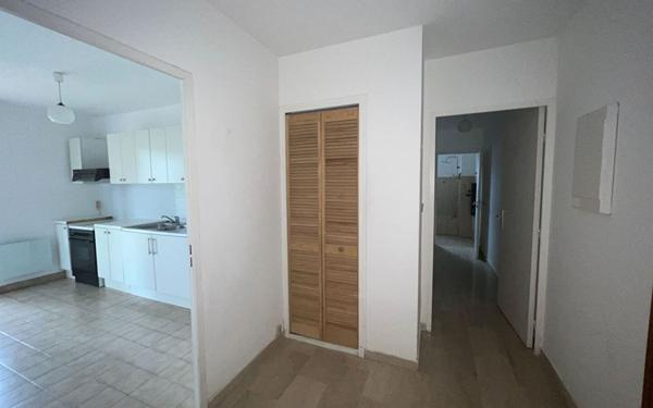 Appartement à louer    3 pièces •  Nîmes