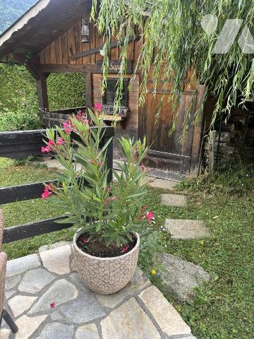 SAINT GERVAIS LES BAINS, magnifique chalet traditionnel rénové de 142 m2 avec vue Mont blanc
