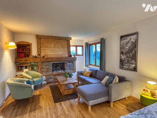 SAINT GERVAIS LES BAINS, magnifique chalet traditionnel rénové de 142 m2 avec vue Mont blanc