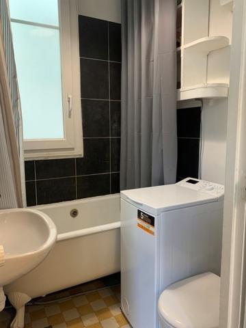 Appartement à vendre 160 500 € Paris 09 1 pièce 17 m² DPE F