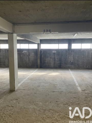 Parking à vendre 12 m² Noisy-le-Roi