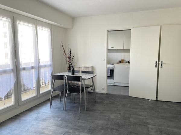 Appartement à vendre 136 080 € Saint-Ouen-l'Aumône 2 p 44 m² DPE F