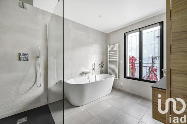 Maison à vendre 8 pièces 162 m² Bois-Colombes