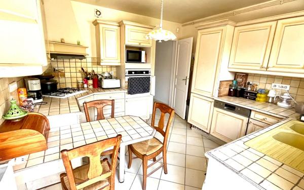 Maison à vendre    8 pièces •  Montmorency