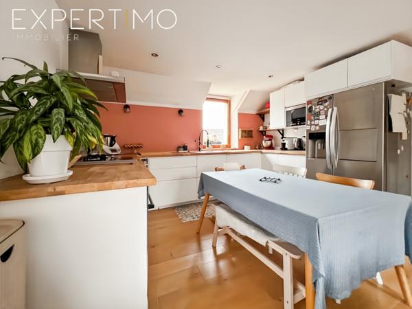 Boissy-sous-Saint-Yon (91790) Coup de cœur assuré ! appartement lumineux avec mezzanine, terrasse et parking – Vue dégagée sur le parc