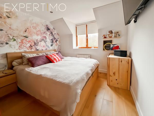 Boissy-sous-Saint-Yon (91790) Coup de cœur assuré ! appartement lumineux avec mezzanine, terrasse et parking – Vue dégagée sur le parc