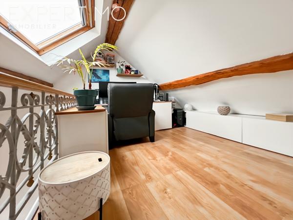 Boissy-sous-Saint-Yon (91790) Coup de cœur assuré ! appartement lumineux avec mezzanine, terrasse et parking – Vue dégagée sur le parc