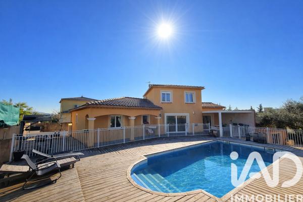 Maison à vendre 9 pièces 195 m² Alès