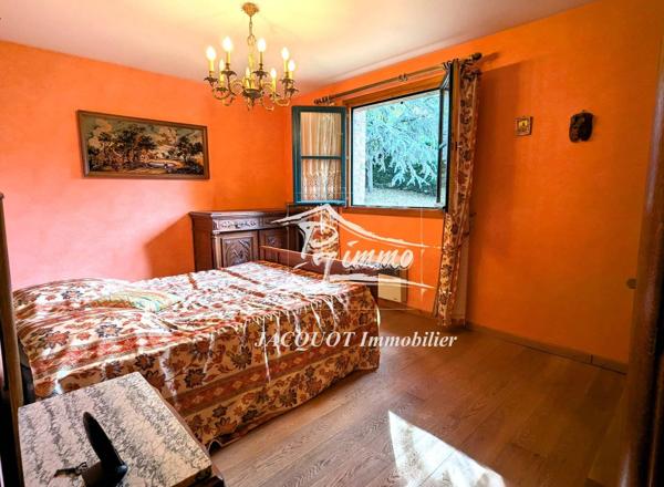 Vente immobilière : Maison à Halluin  4 pièces 150 m² 483 600 €- Jacquot Immobilier.