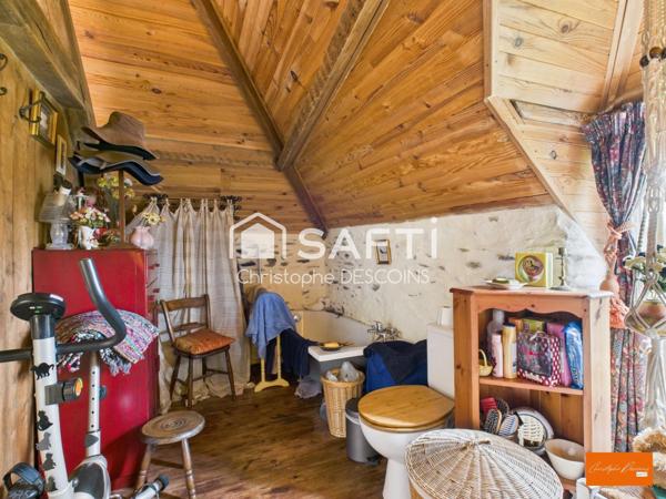 Maison de ville de charme en pierre avec jardin à Saint-Aignan-de-Couptrain