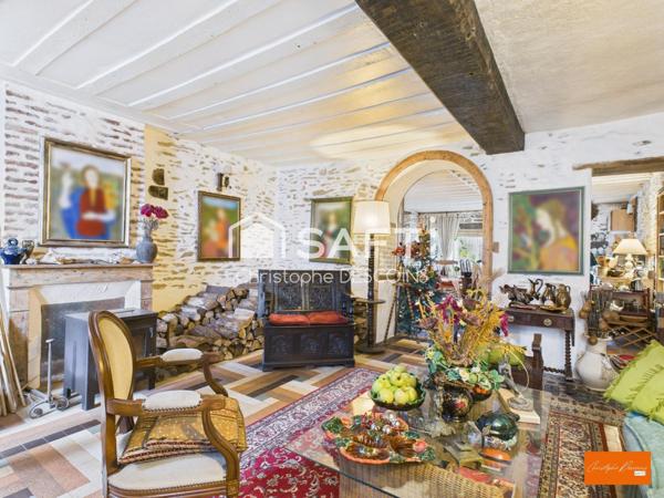 Maison de ville de charme en pierre avec jardin à Saint-Aignan-de-Couptrain