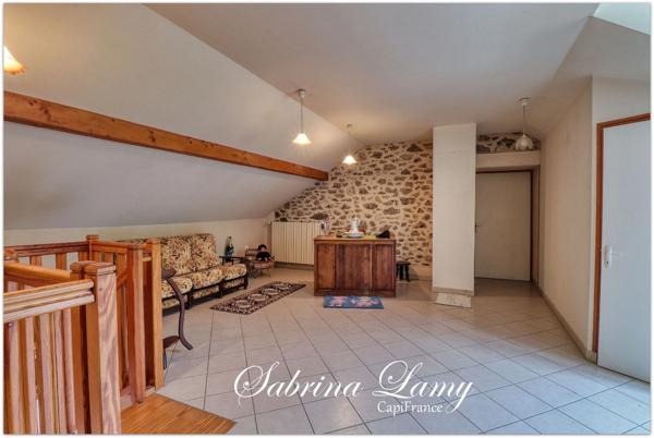 Maison à vendre 5 pièces MAREUIL EN BRIE (51270) Maison avec de Beaux volumes et multiples possibilités