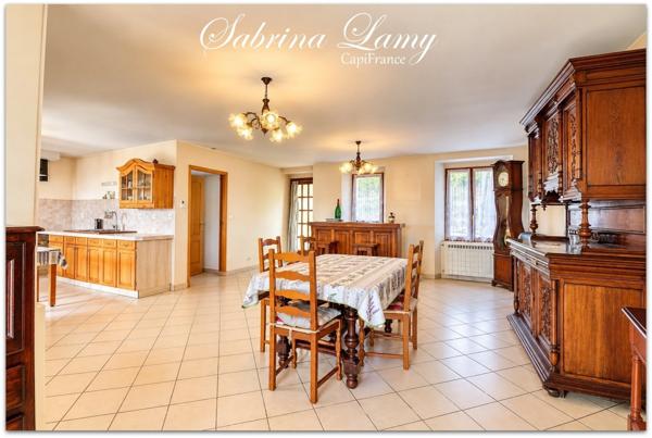 Maison à vendre 5 pièces MAREUIL EN BRIE (51270) Maison avec de Beaux volumes et multiples possibilités