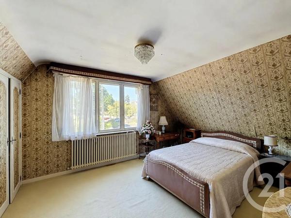 Maison à vendre  8 pièces - 262 m 2   RAMBOUILLET  - 78