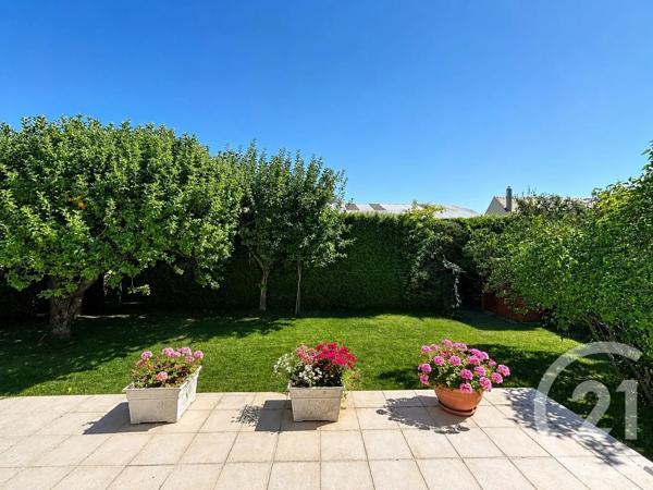 Maison à vendre  8 pièces - 262 m 2   RAMBOUILLET  - 78