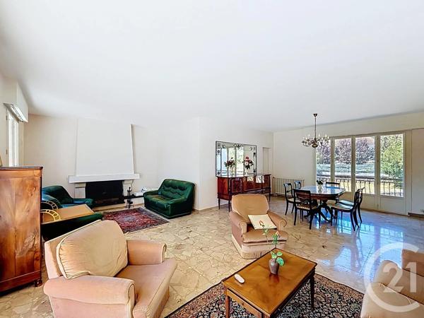 Maison à vendre  8 pièces - 262 m 2   RAMBOUILLET  - 78