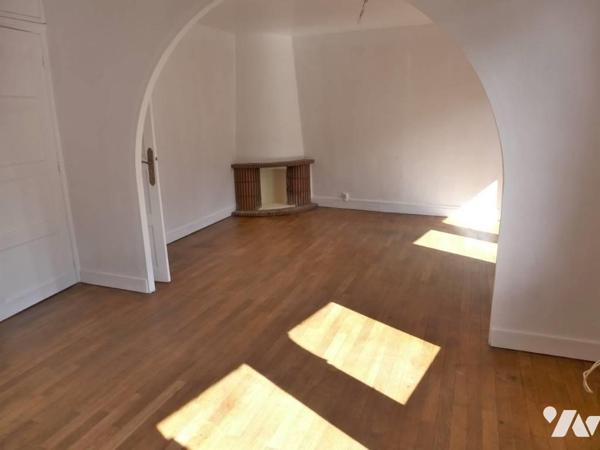 CORMEILLES CENTRE - Immeuble