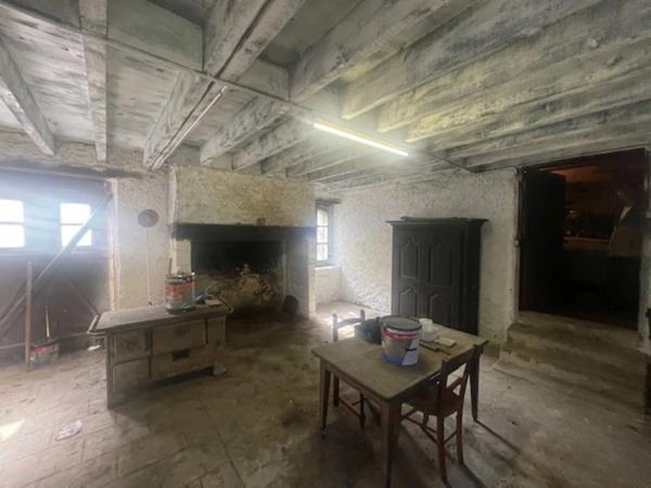 Propriete à vendre 15 pièces ESCOUBES POUTS (65)