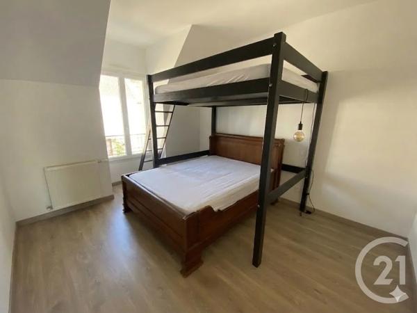 Maison à vendre  5 pièces - 131 m 2   ST PATHUS  - 77