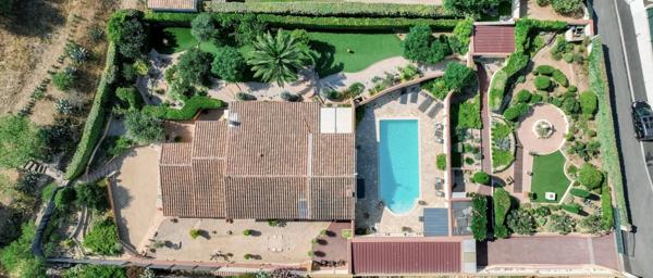 Maison à vendre 6 pièces CABRIERES (30)