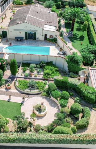 Maison à vendre 6 pièces CABRIERES (30)