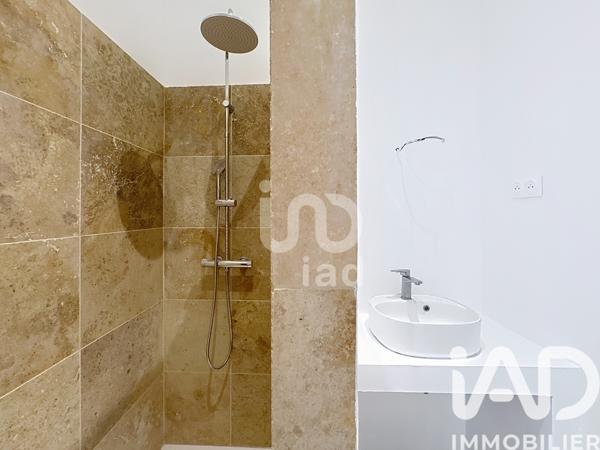 Location appartement 3 pièces 54 m² Marseille 3