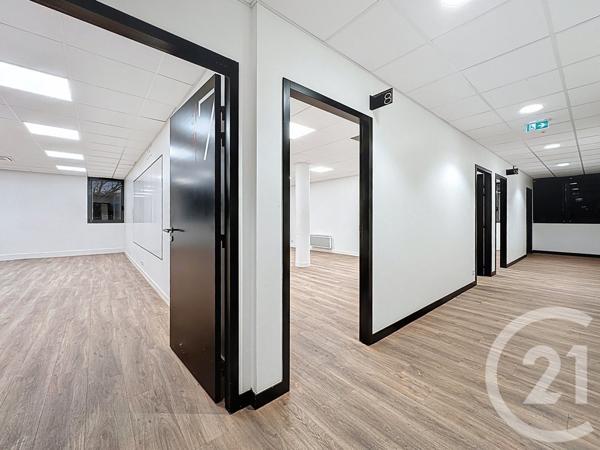 à vendre  810 m2 CESSON SEVIGNE - 35