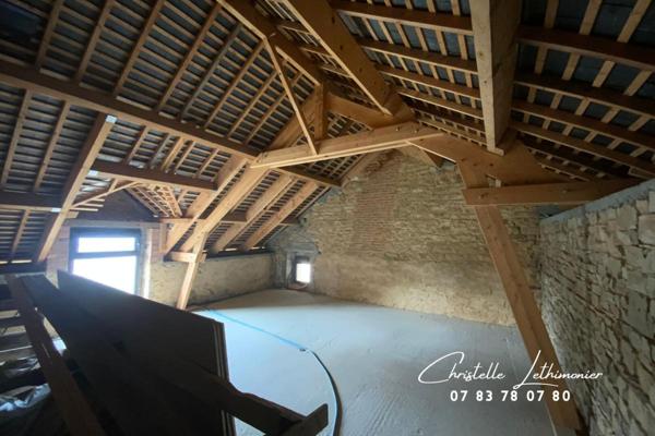 35890 LAILLÉ - Longère + Grange - 6 Pièces  - 169 m2